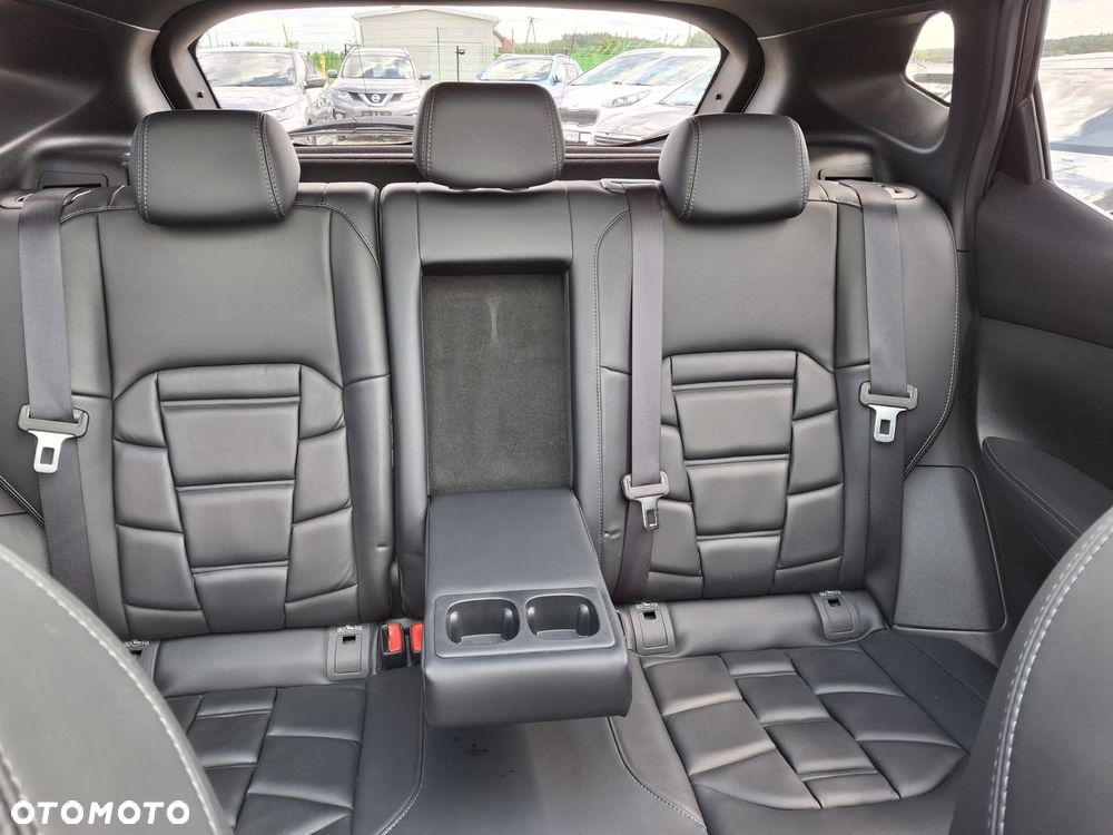 Nissan Qashqai 1.2 DIG-T TEKNA+ - 16