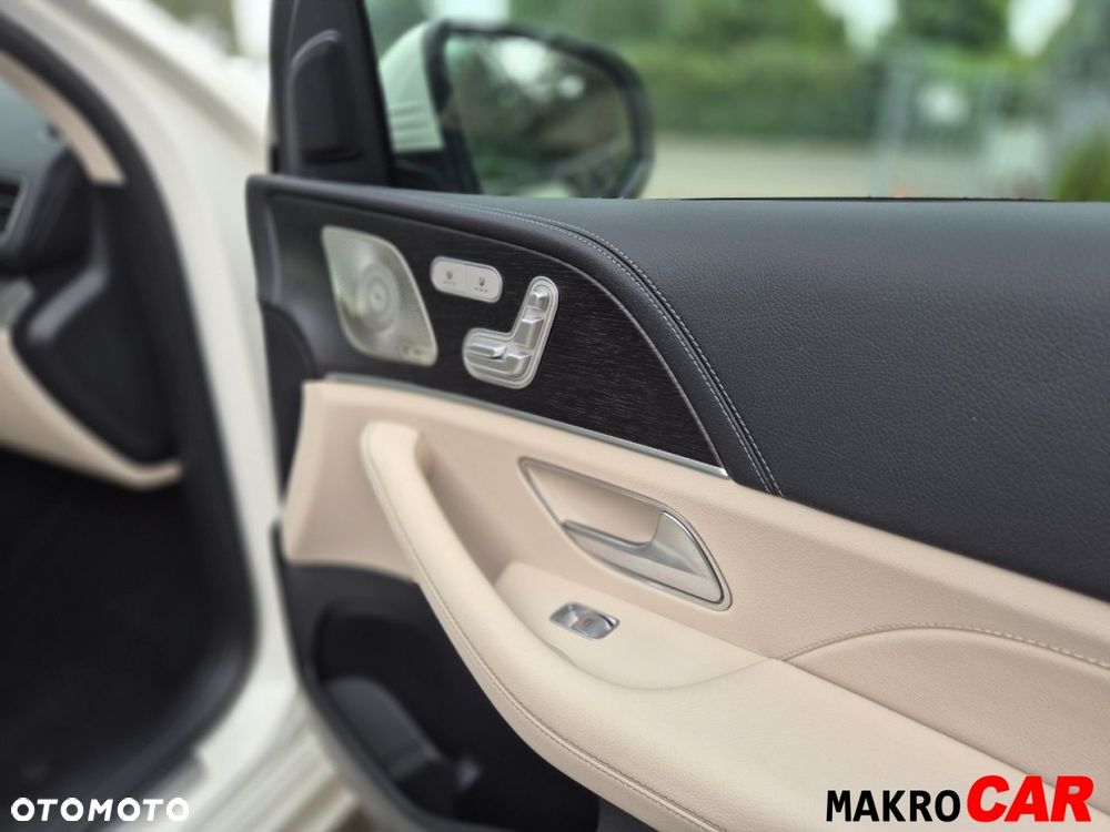 Mercedes-Benz GLE - 26