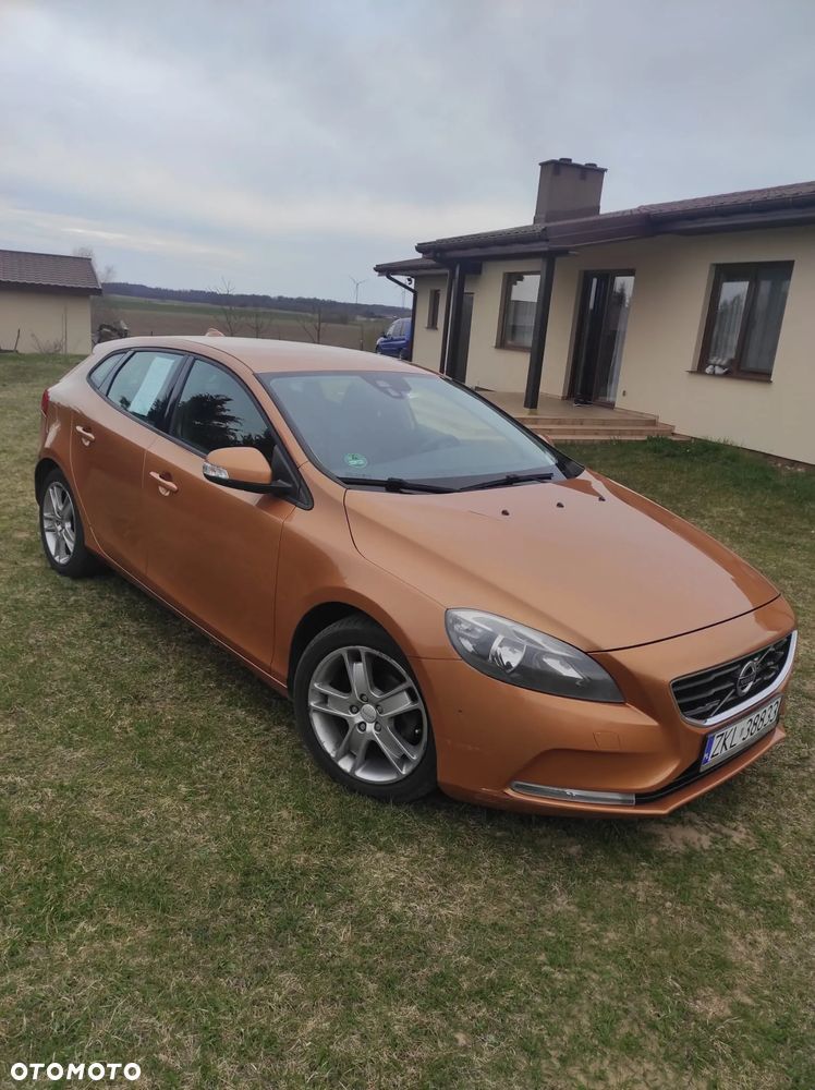 Volvo V40 D2 Base - 5