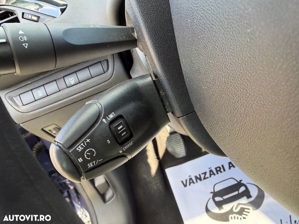 Peugeot 208 PureTech 110 Stop & Start Tech Edition - 14