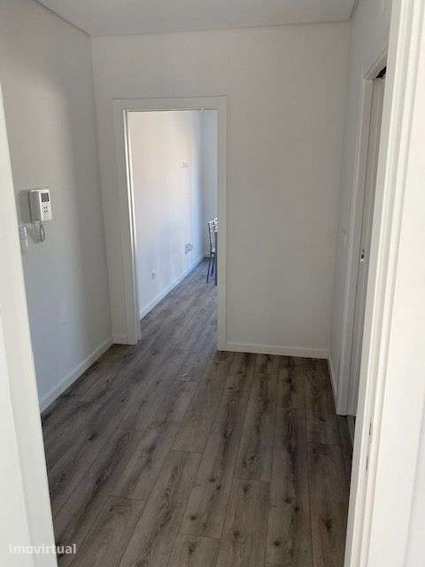 Arrenda-se T1 Leiria - Próximo de Hospital - Grande imagem: 4/5