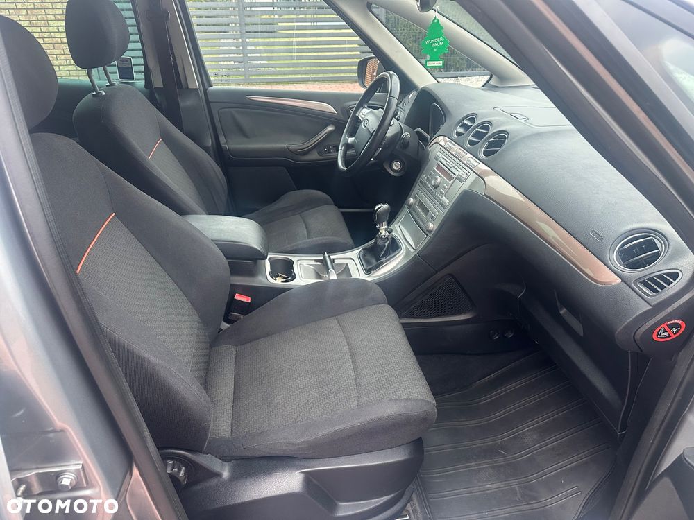 Ford S-Max 2.0 TDCi Trend - 31