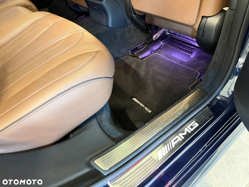 Mercedes-Benz Klasa S 63 AMG - 35