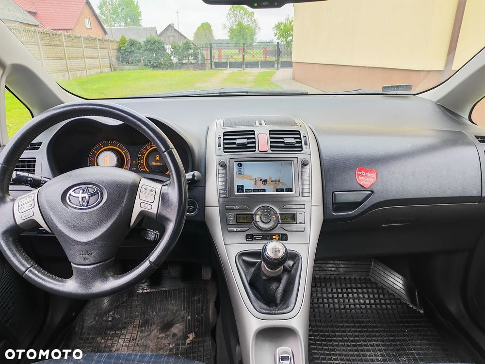 Toyota Auris 1.6 VVT-i Premium Start - 7