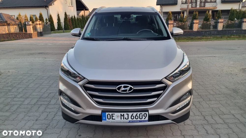 Hyundai Tucson 2.0 CRDi 4WD Automatik Passion Plus - 2
