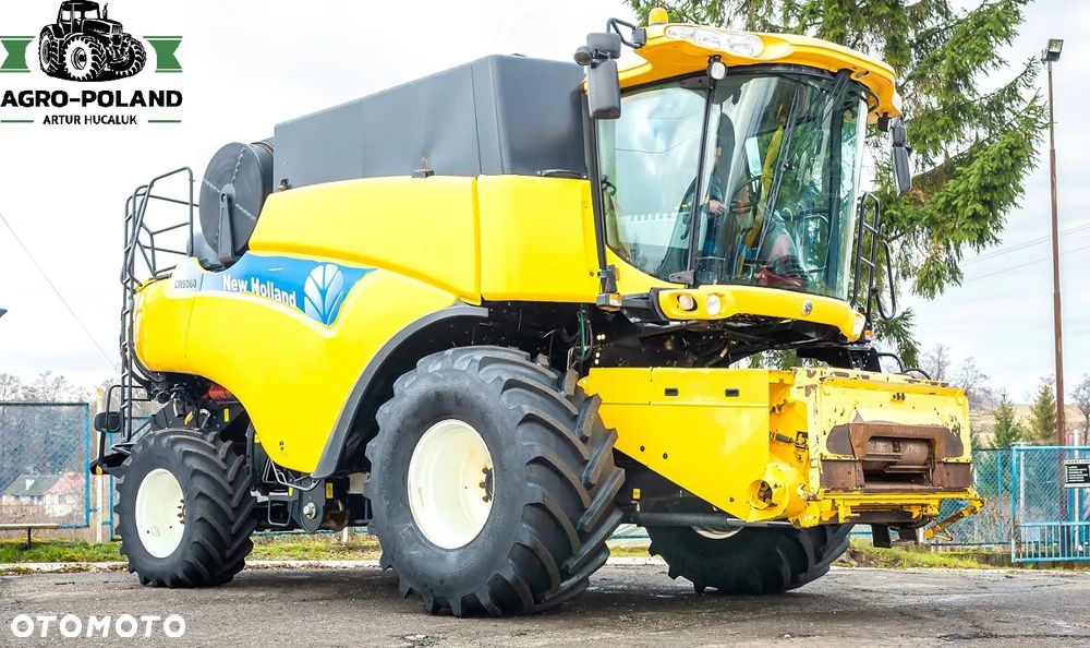 New Holland CR 9060 - 2008 - 2554 h + HEDER 6,09 M - 3