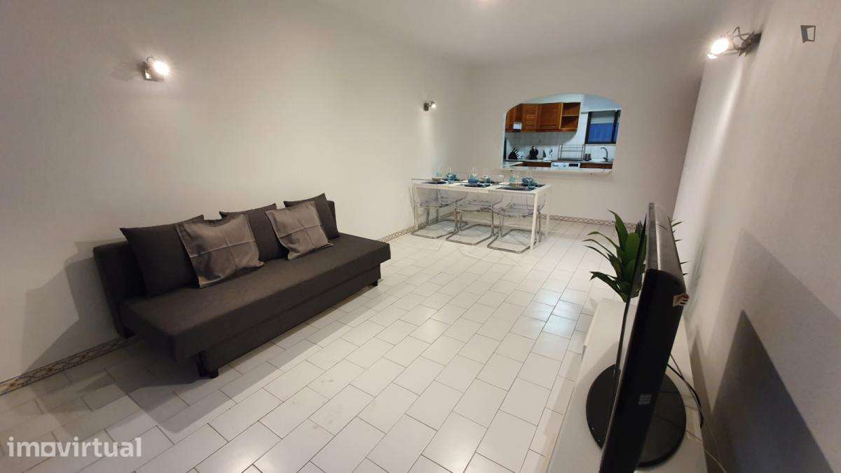 Apartamento com 2 quartos - localizado em Albufeira - Grande imagem: 2/18
