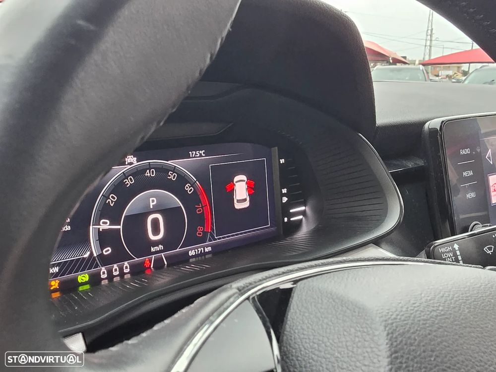 Skoda Kamiq 1.0 TSI Scoutline DSG - 24
