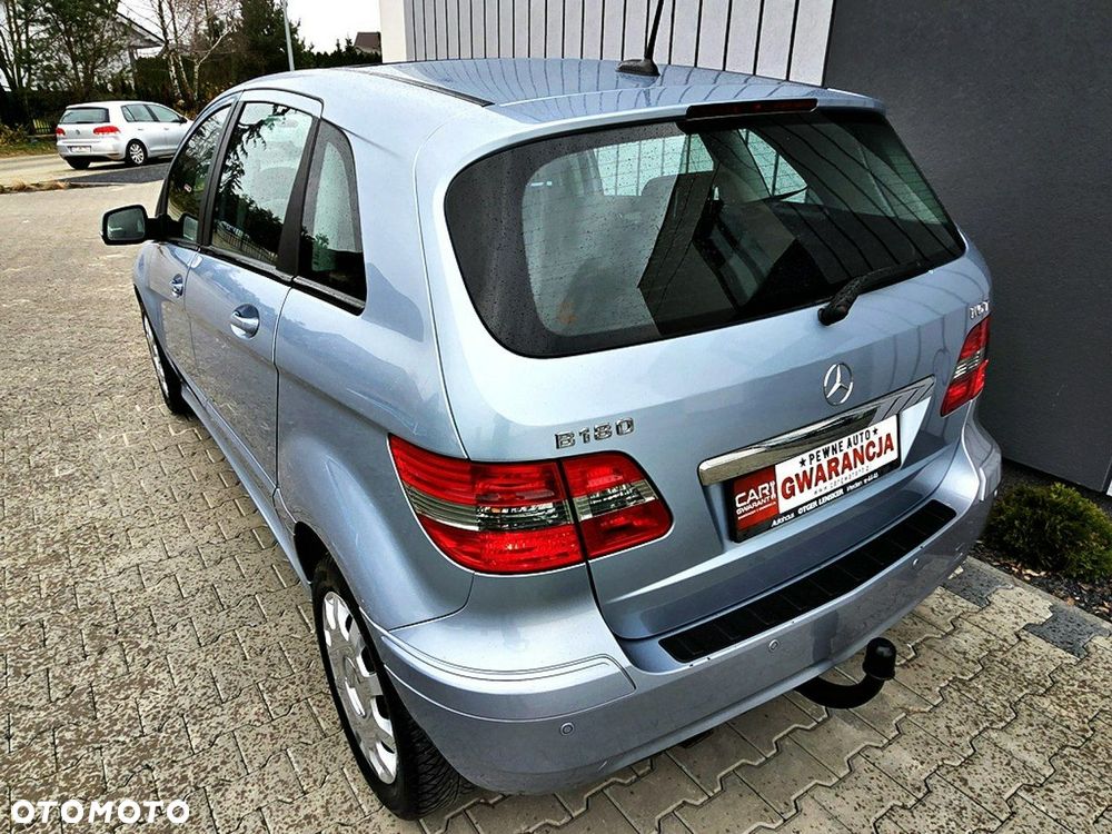 Mercedes-Benz Klasa B 180 BlueEFFICIENCY - 28