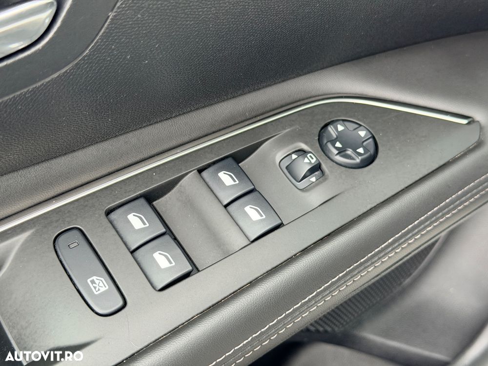 Peugeot 3008 PureTech 130 Stop & Start GPF Active Business-Paket - 11