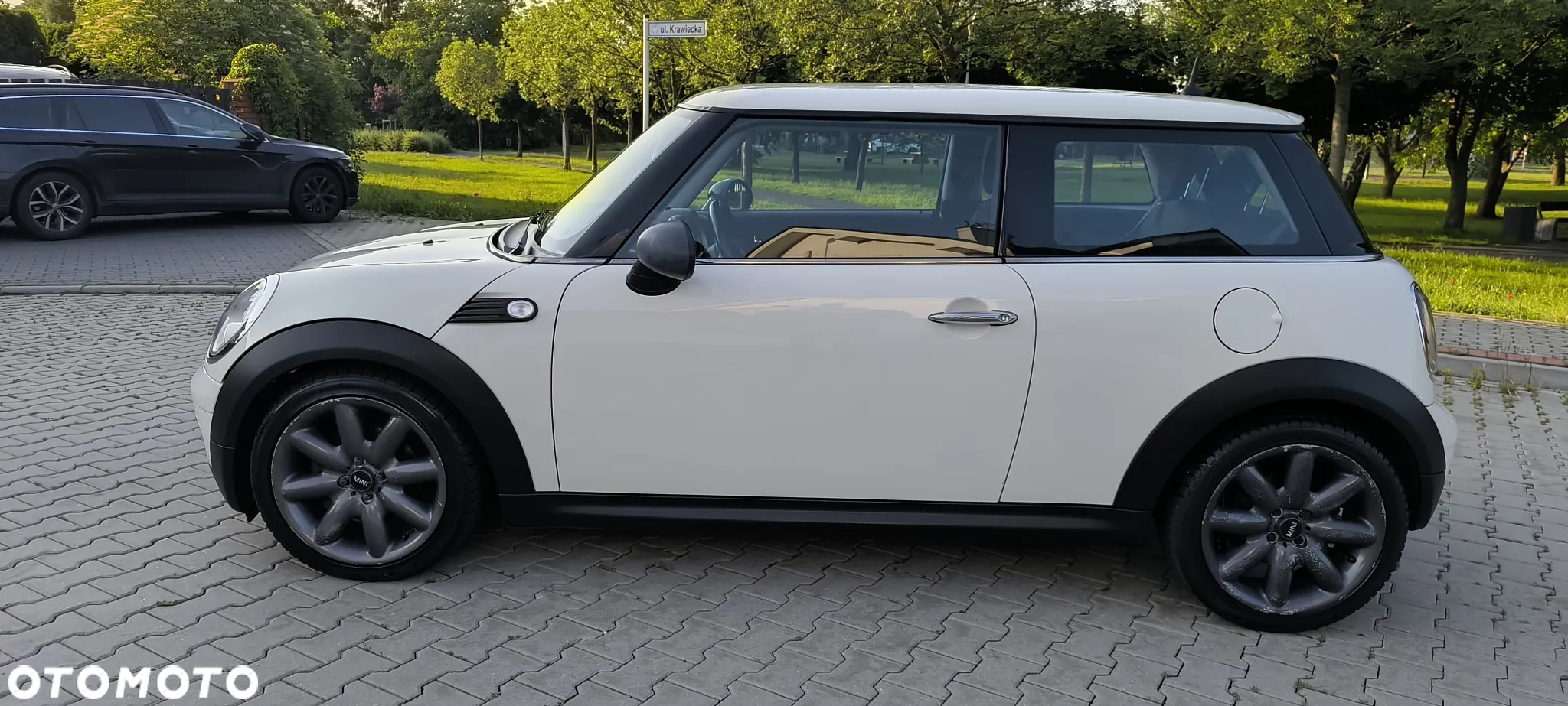 MINI ONE Standard - 3
