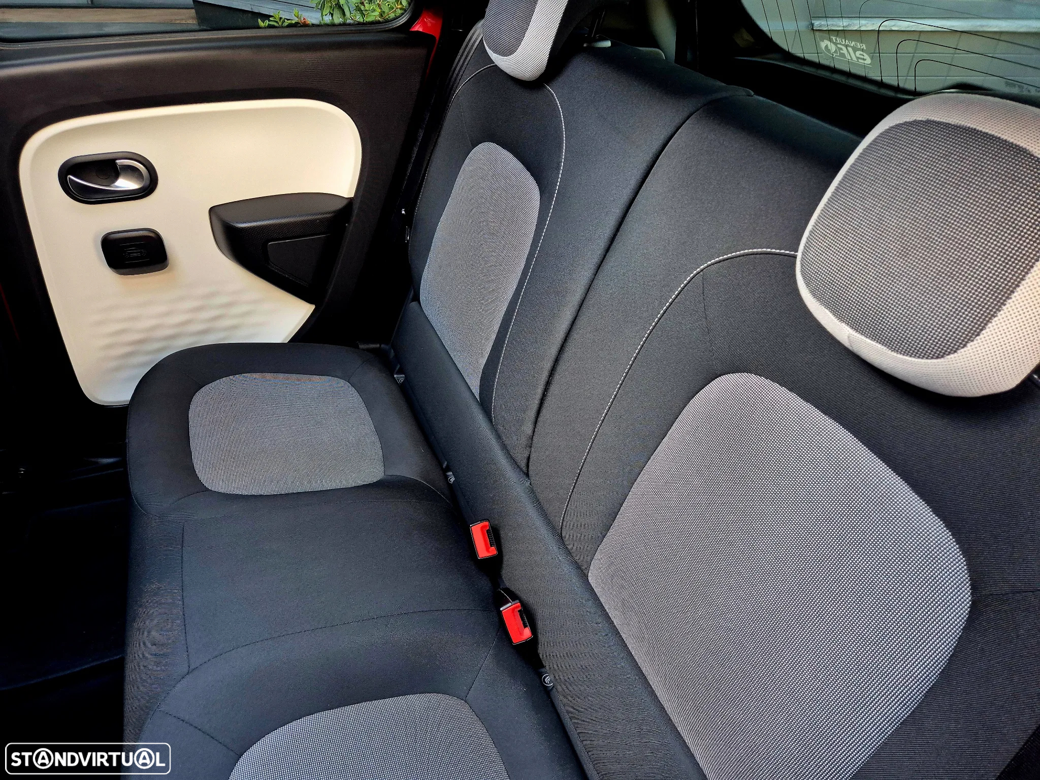 Renault Twingo 0.9 TCe Sport - 39