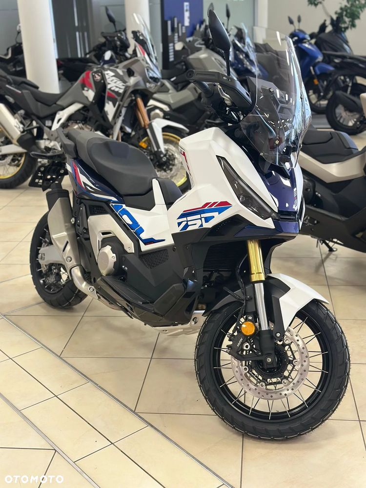 Honda X-ADV - 1
