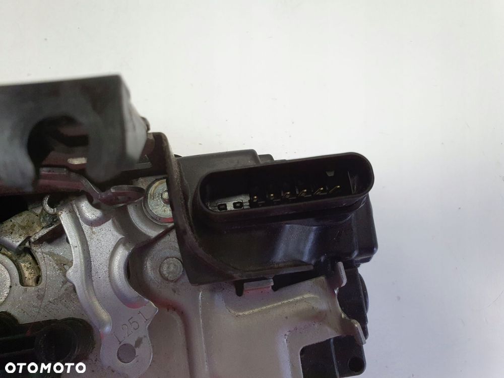 Volvo XC60 II V60 II V90 S90 ZAMEK DRZWI lewy przód KIEROWCY 31349894 - 4