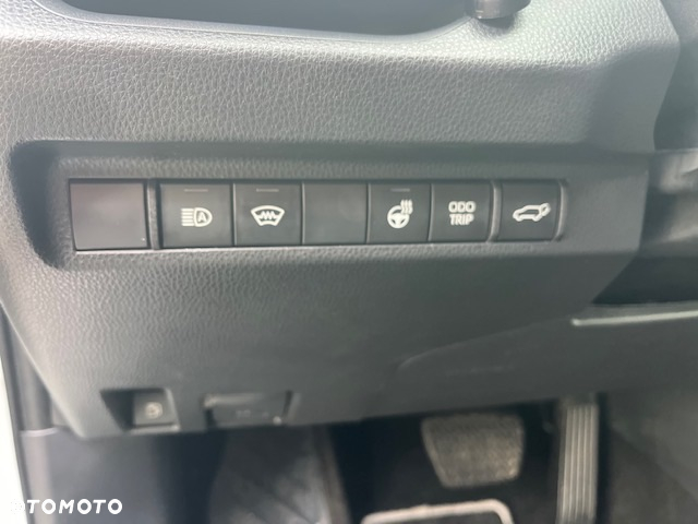 Toyota RAV4 2.5 Hybrid Selection 4x4 - 19