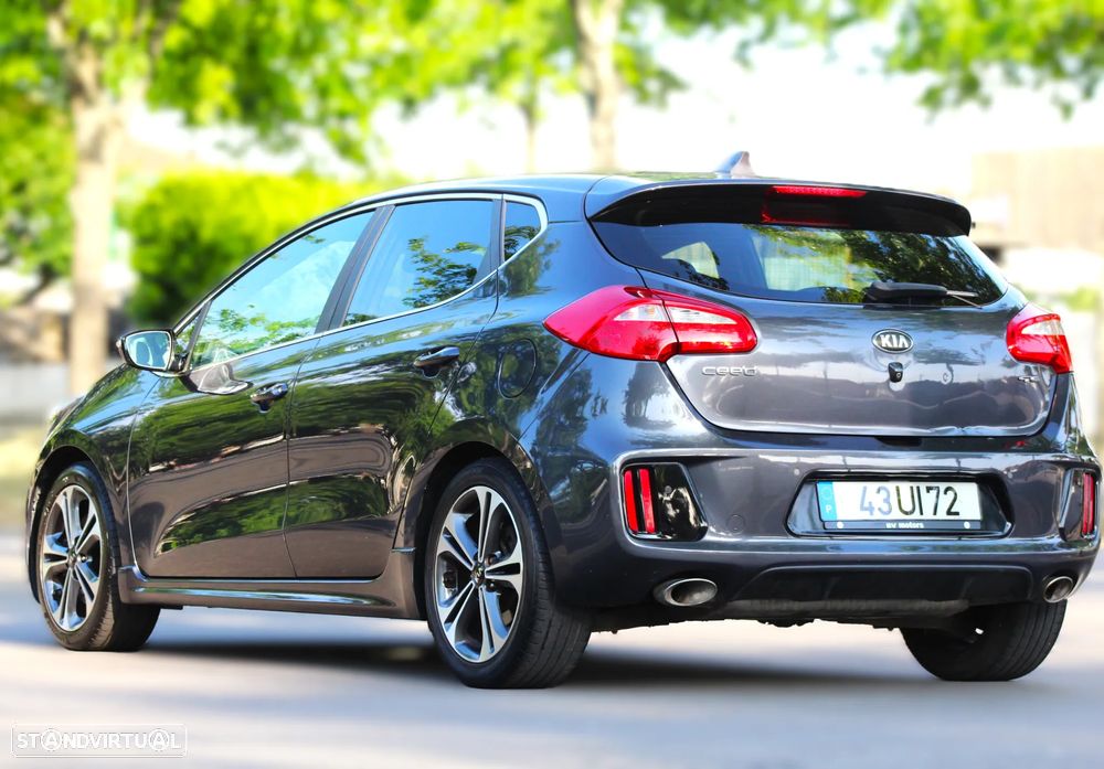 Kia Ceed 1.6 CRDi GT Line - 14
