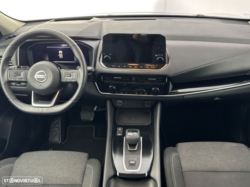 Nissan Qashqai 1.3 DIG-T N-Connecta Xtronic - 10