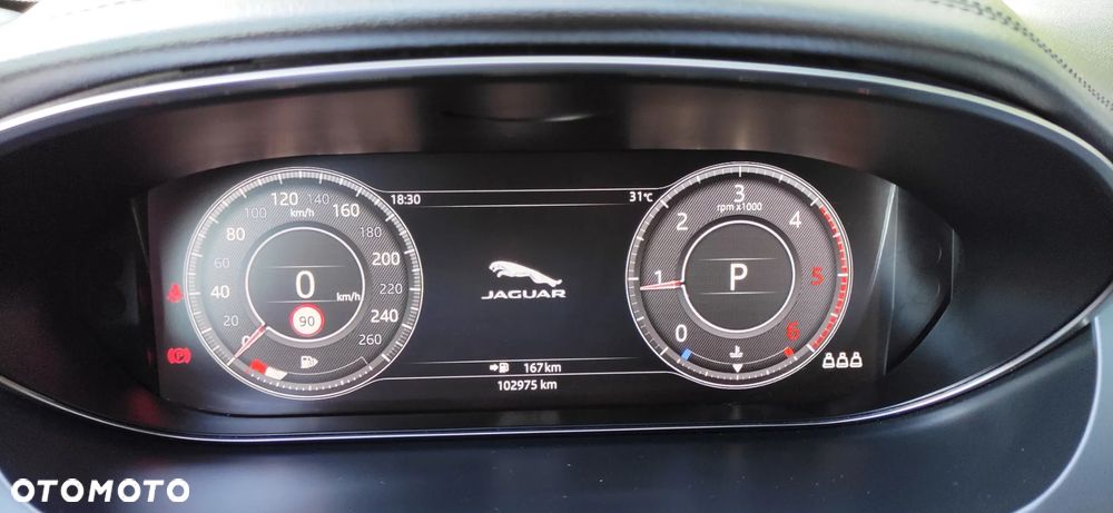 Jaguar E-Pace 2.0 i4D AWD R-Dynamic - 12