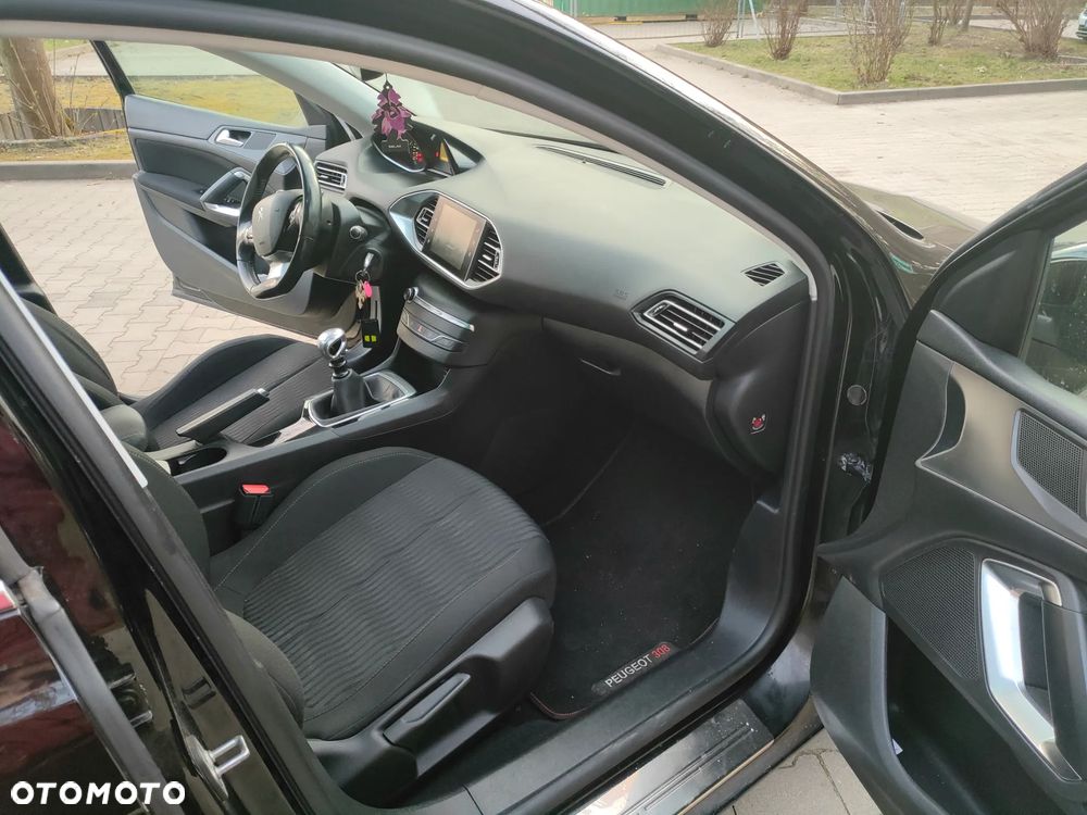 Peugeot 308 BlueHDi 120 Stop & Start Allure - 13