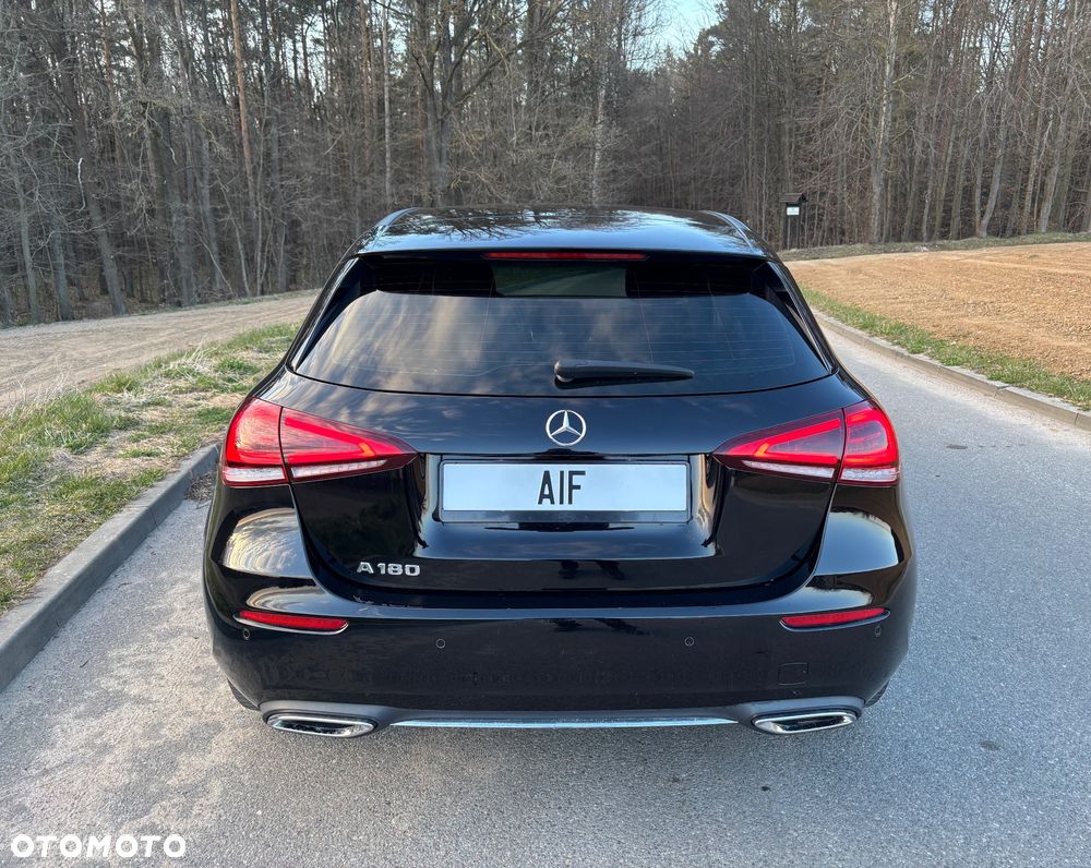 Mercedes-Benz Klasa A 180 7G-DCT Progressive - 5