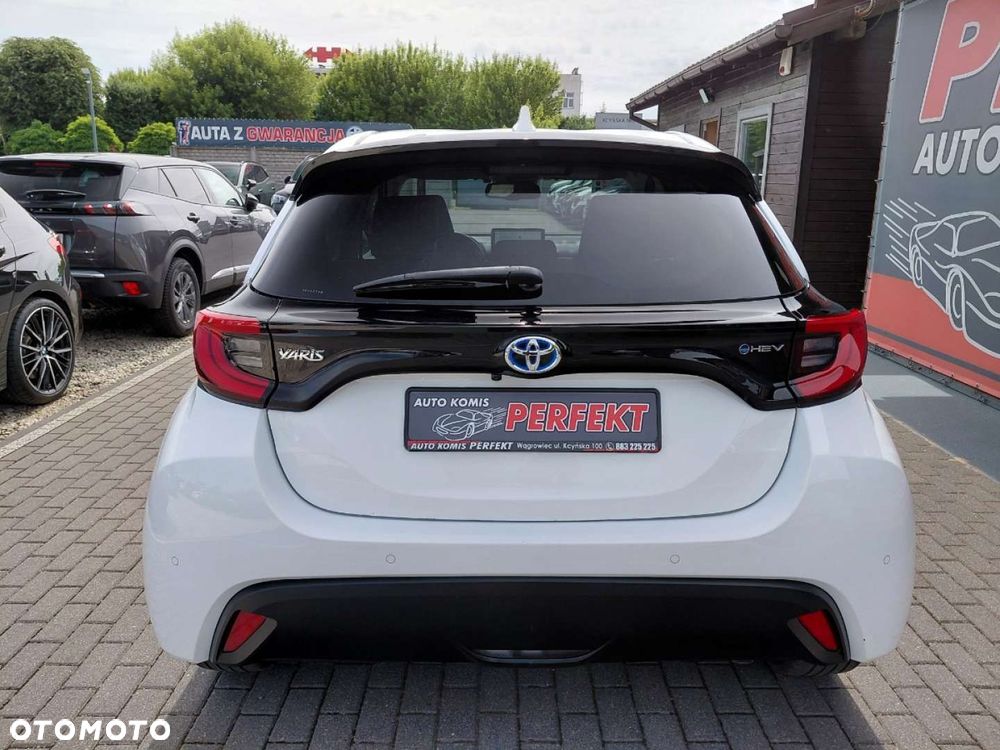 Toyota Yaris - 7
