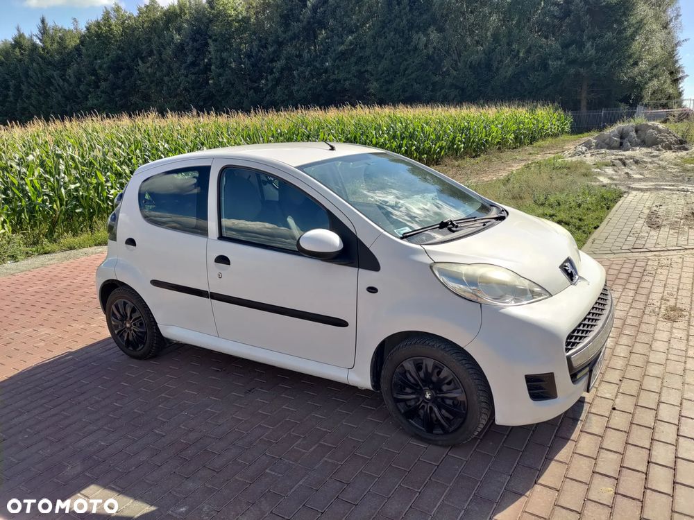 Peugeot 107 1.0 Happy - 2