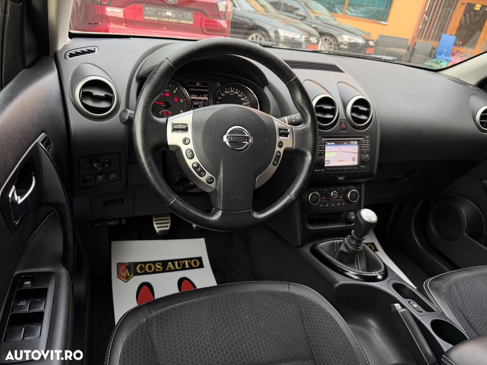 Nissan Qashqai 1.6 dCi DPF tekna - 12