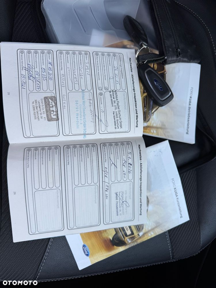 Ford Kuga 2.0 TDCi 4x4 Titanium - 37