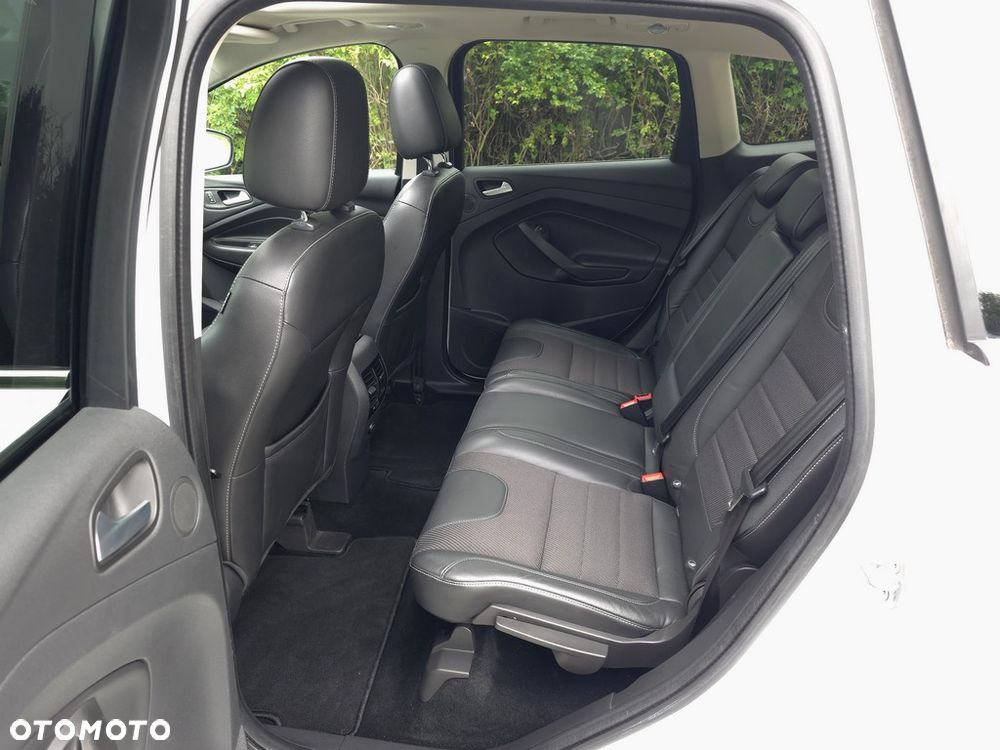 Ford Kuga 2.0 TDCi FWD Titanium - 11