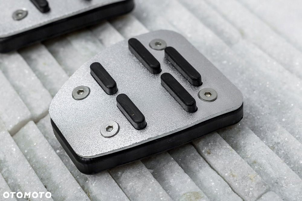 nissan qashqai 2014-2021 manual nakładki na pedały nakładane - 6