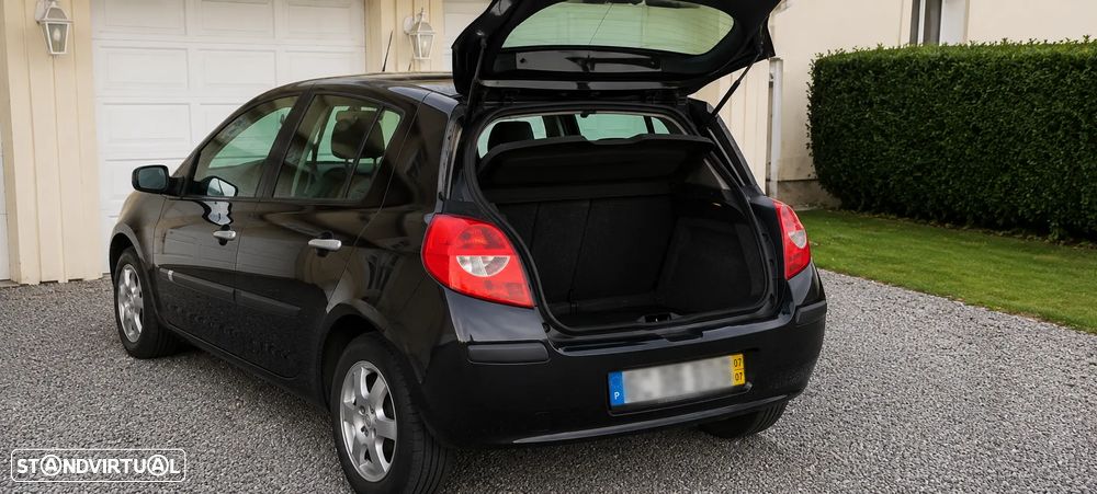 Renault Clio - 3