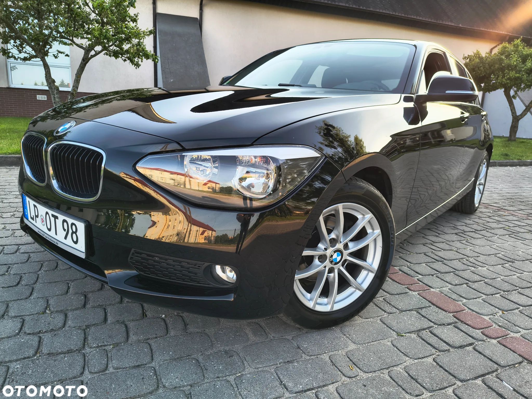 BMW Seria 1 116i - 1