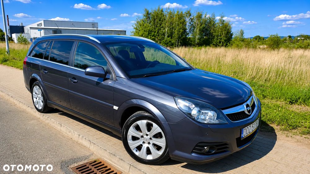 Opel Vectra 1.9 CDTI Cosmo - 3