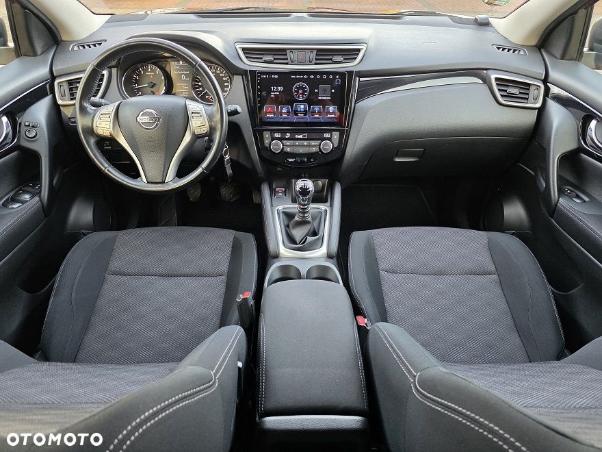 Nissan Qashqai 1.6 Acenta - 21