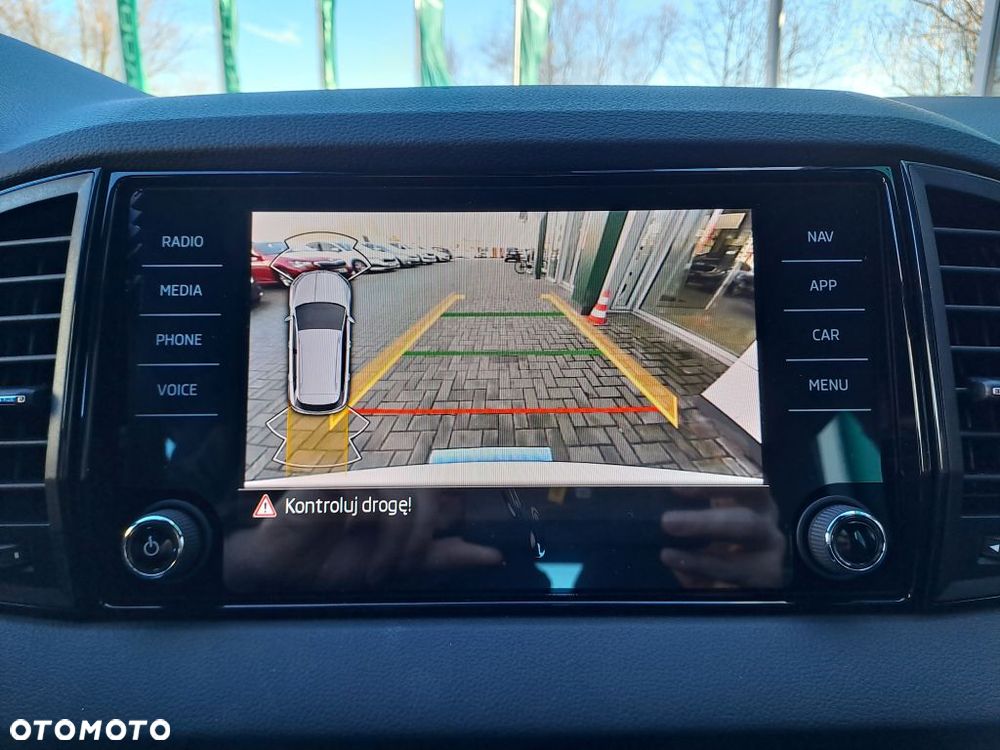 Skoda Karoq 1.5 TSI ACT Sportline DSG - 16