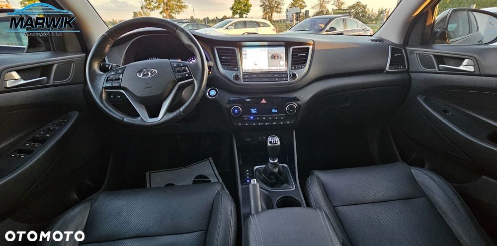 Hyundai Tucson - 16
