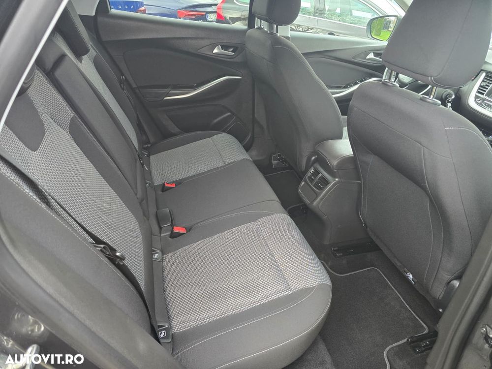 Opel Grandland X 1.6 START/STOP Enjoy - 13