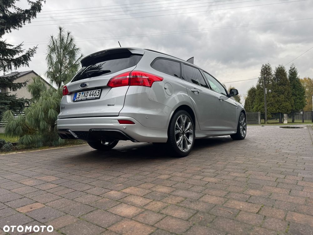 Ford Focus 1.0 EcoBoost ST-Line ASS PowerShift - 11