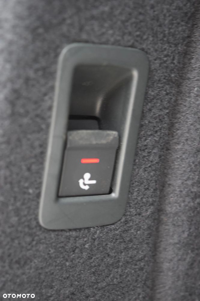 Audi A4 Avant 2.0 TFSI ultra sport - 37