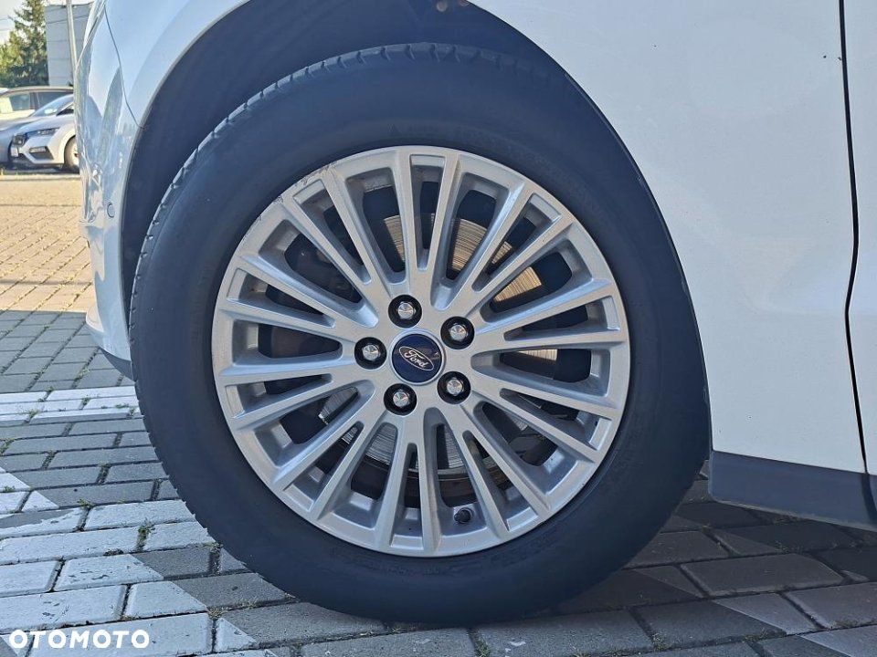 Ford Galaxy - 9