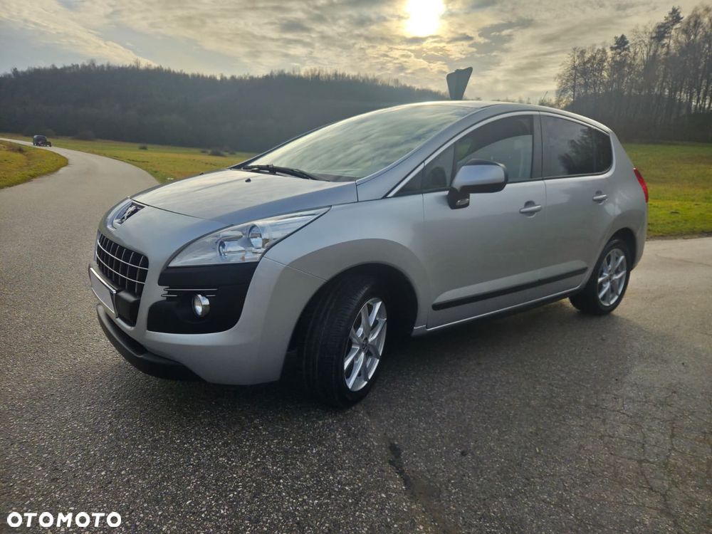 Peugeot 3008 1.6 HDi Premium - 11