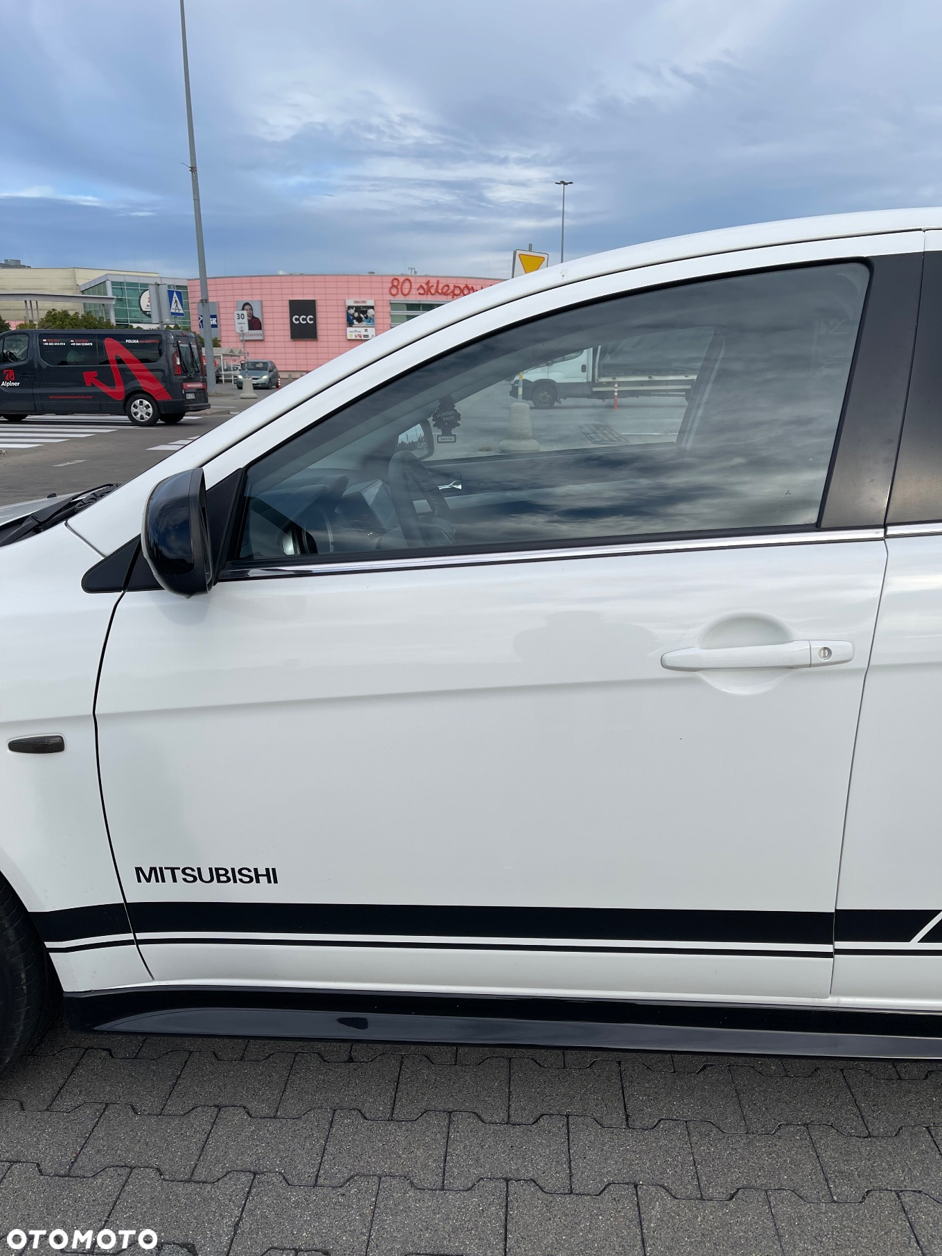 Mitsubishi Lancer 1.8 Invite - 7