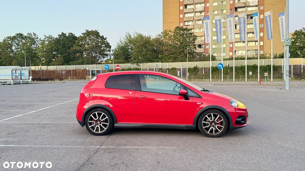 Abarth Grande Punto - 3