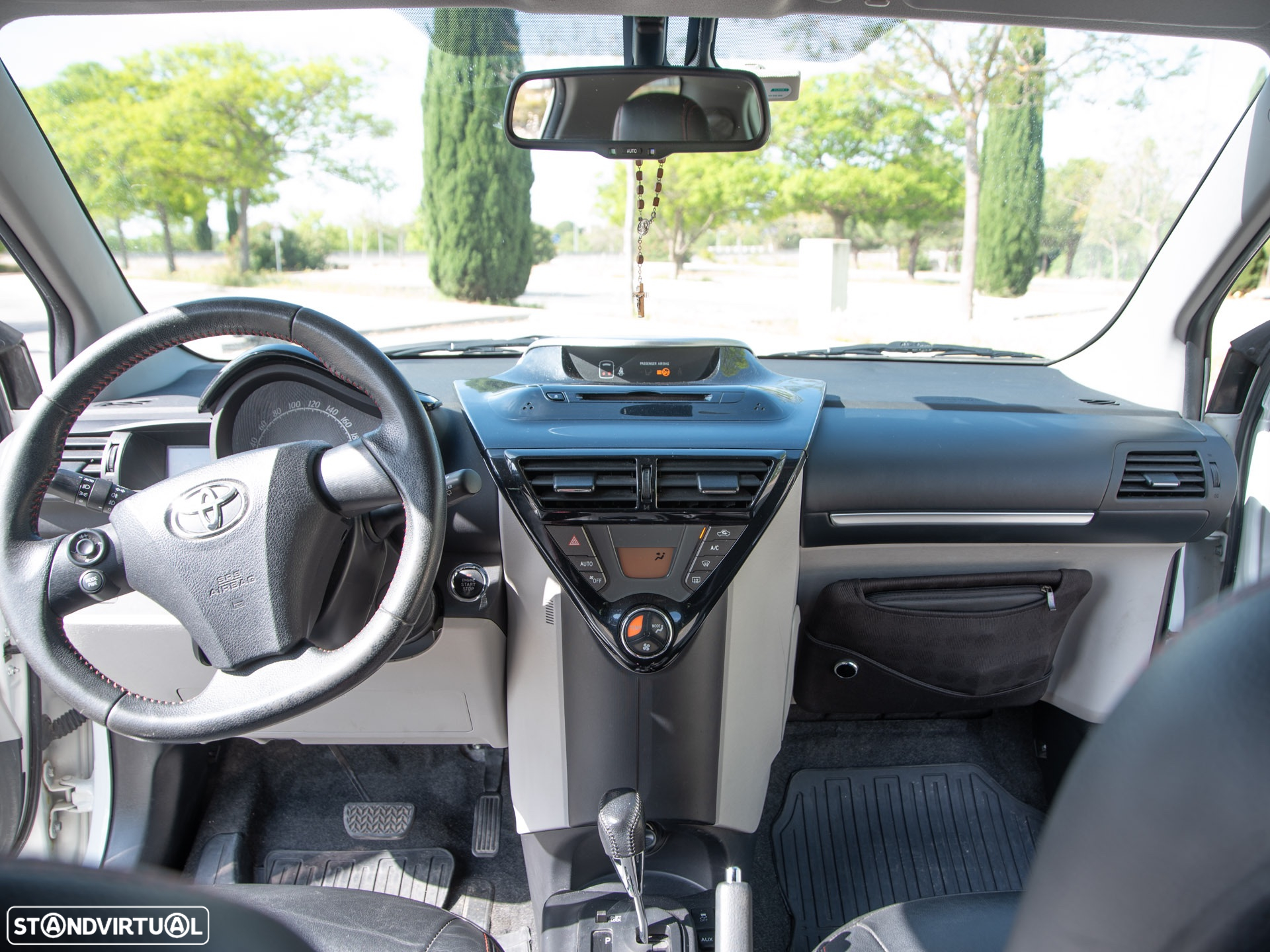 Toyota iQ 1.0 VVT-i 2 MultiDrive - 5
