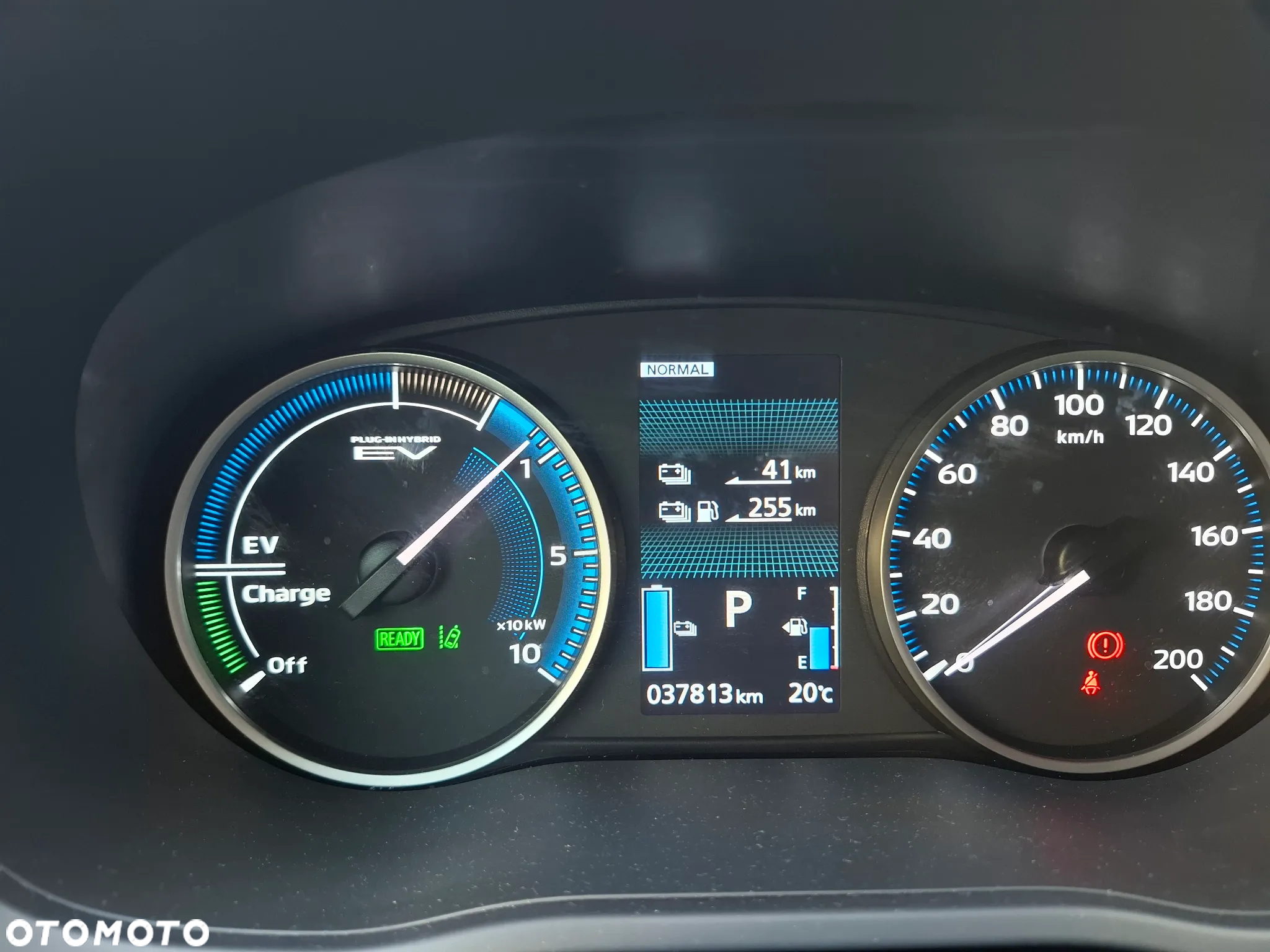 Mitsubishi Eclipse Cross - 22