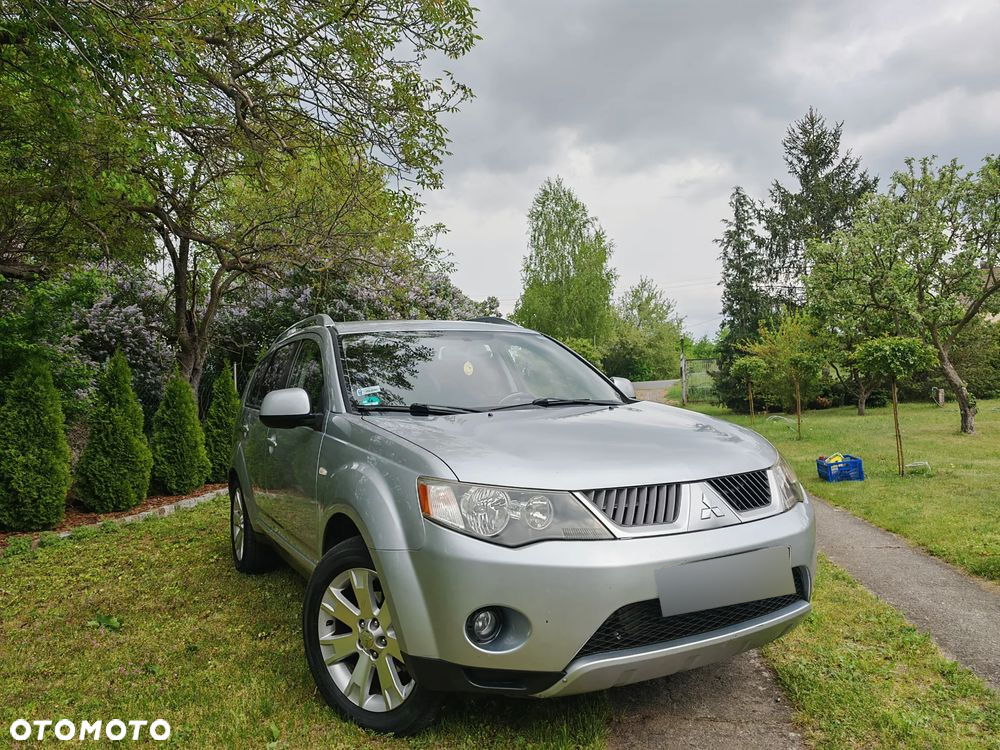 Mitsubishi Outlander 2.0 DID Instyle - 13