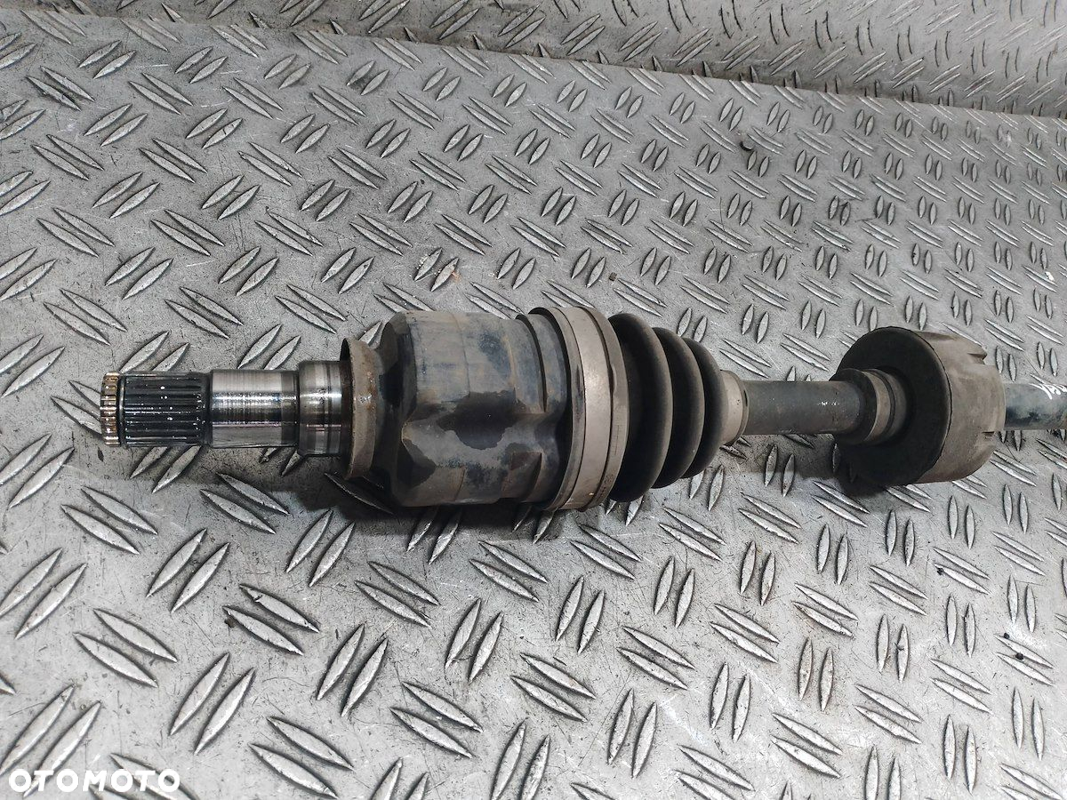 PÓŁOŚ PRAWA PRZÓD TOYOTA YARIS I LIFT P26080577 - 4