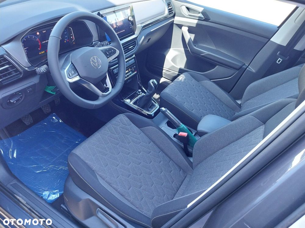 Volkswagen T-Cross - 8
