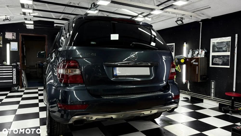 Mercedes-Benz ML 350 CDI 4-Matic - 22