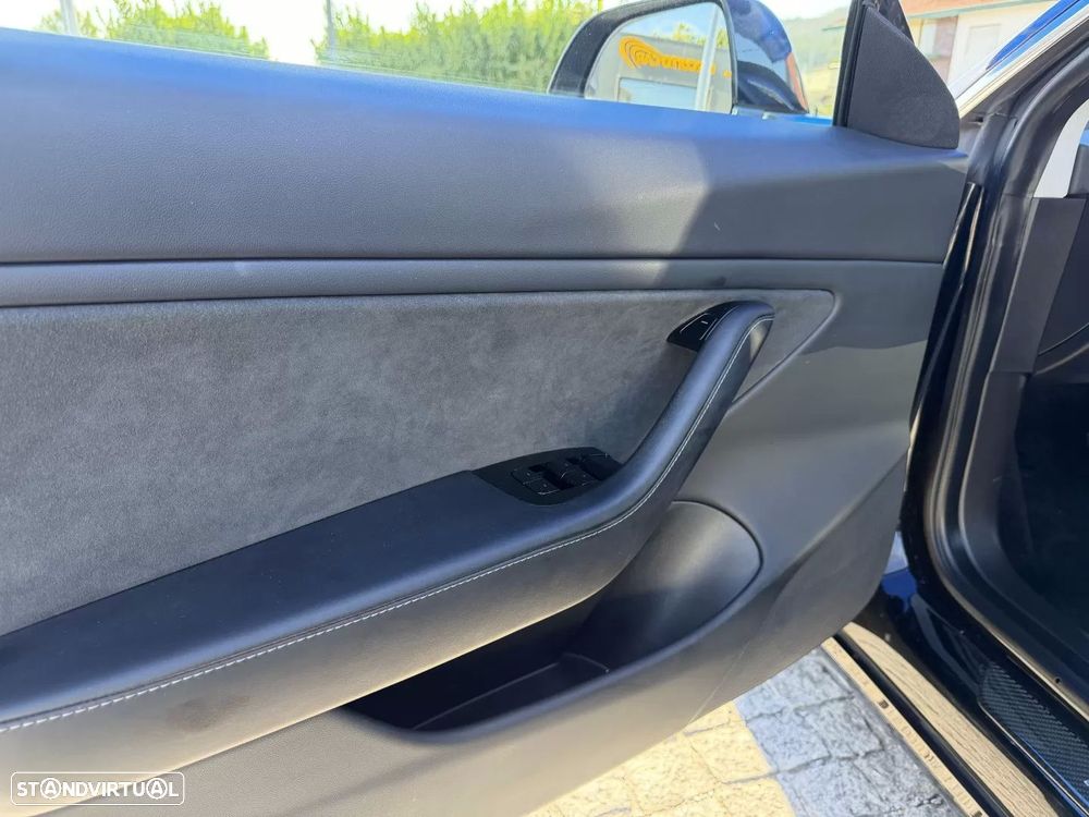 Tesla Model 3 Performance Tração Integral - 34